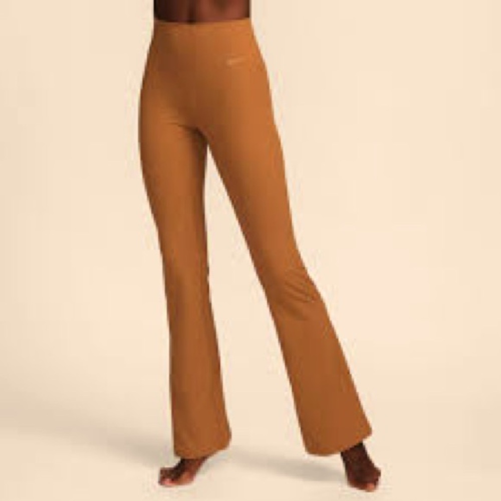 Nike Brown High-Waisted Leggings Versatile Fit